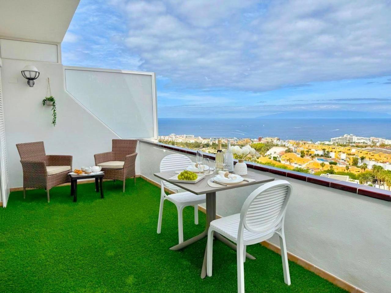 Paulmarie Stunning View Apartment